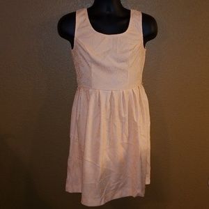 Sleeveless Peach Color dress